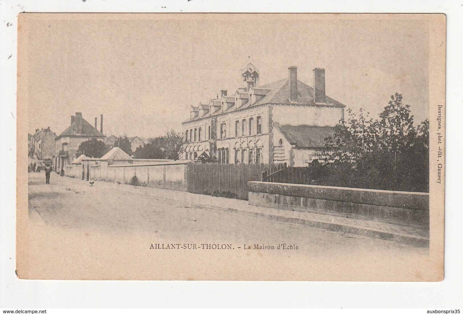 AILLANT SUR THOLON - LA MAISON D'ECOLE - 89 - Aillant Sur Tholon