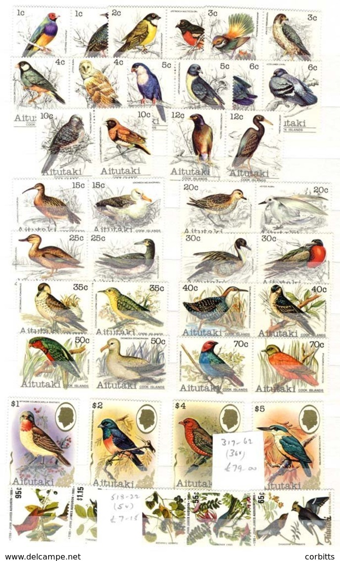 BIRDS Collection Of UM Stamps & M/Sheets A-Z Laid Out In Two Stock Books Incl. Aitutaki Long Defin Set (36),m Barbuda De - Autres & Non Classés