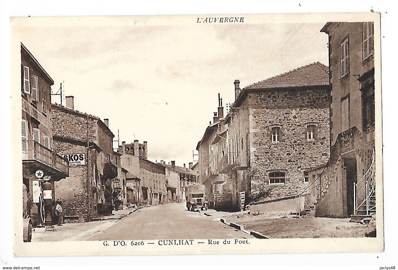 CUNLHAT   (cpa 63)   Rue Du Pont   -  L 1 - Cunlhat