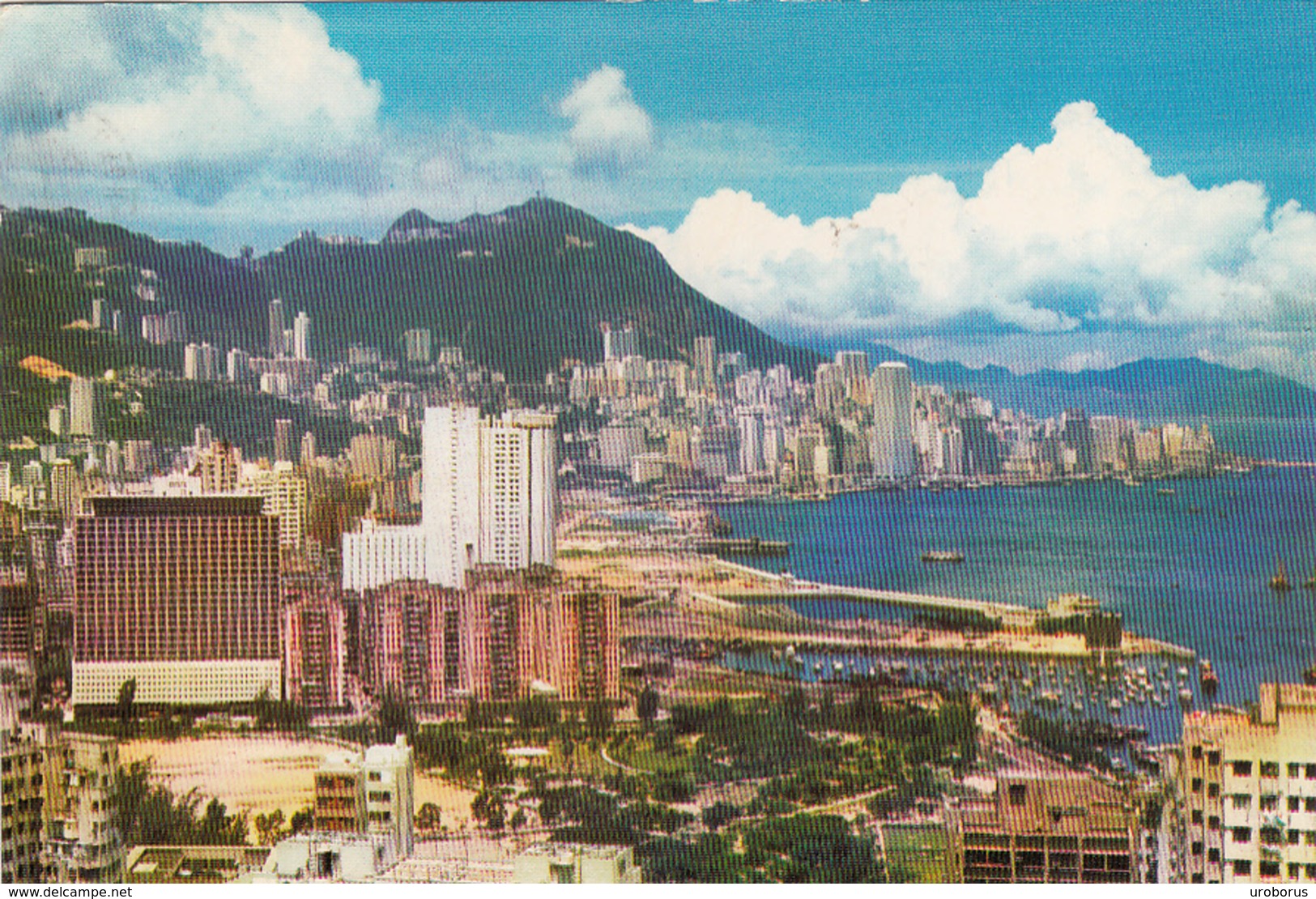 HONG KONG - The Causeway Bay With Mt. Victoria In The Background 1977 - Cina (Hong Kong)