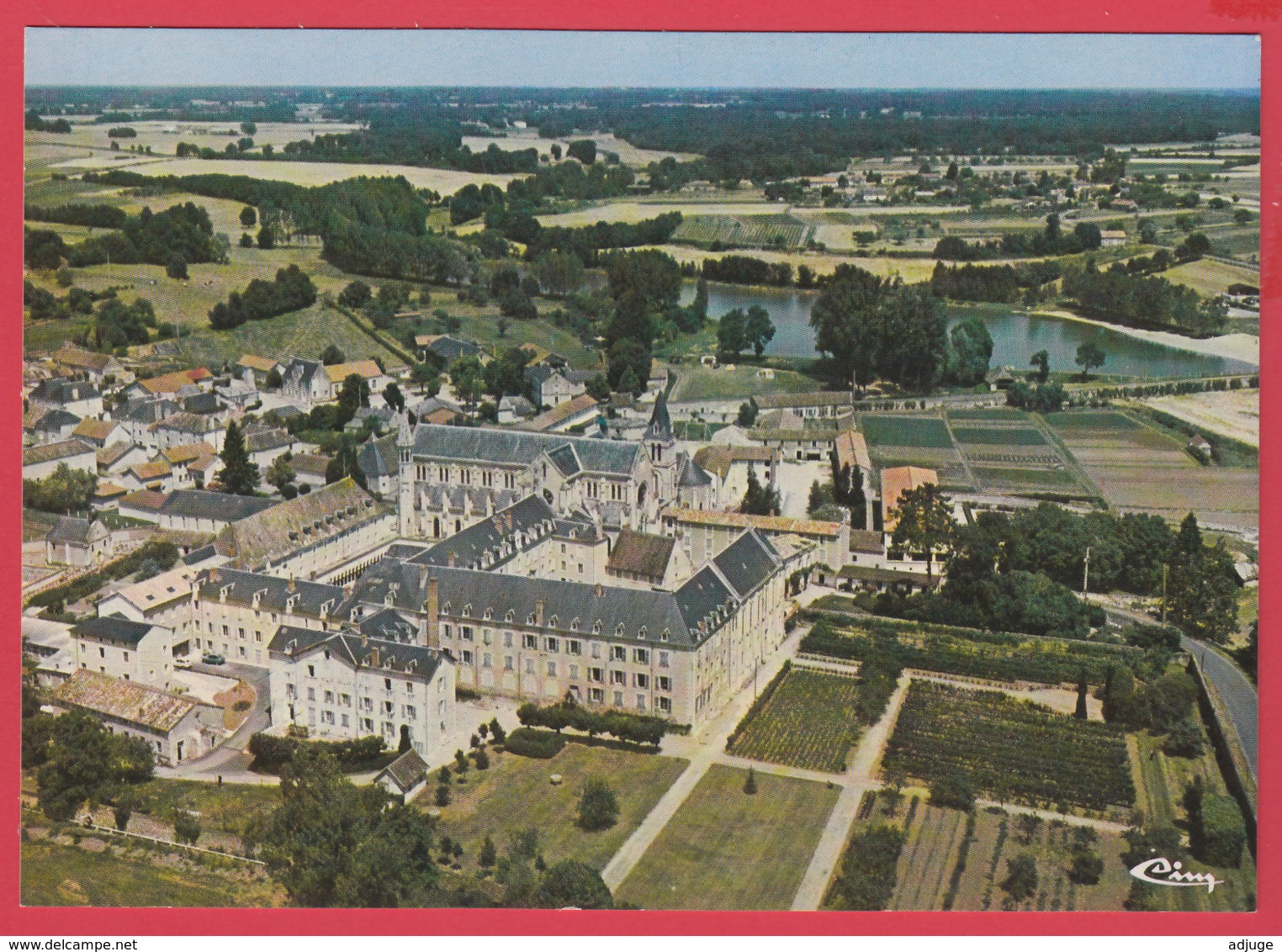 CP-86-LA PUYE- Maison Des FILLES De La Croix De ST-ANDRÉ- VUE AÉRIENNE * SUP*2 SCANS - Other & Unclassified