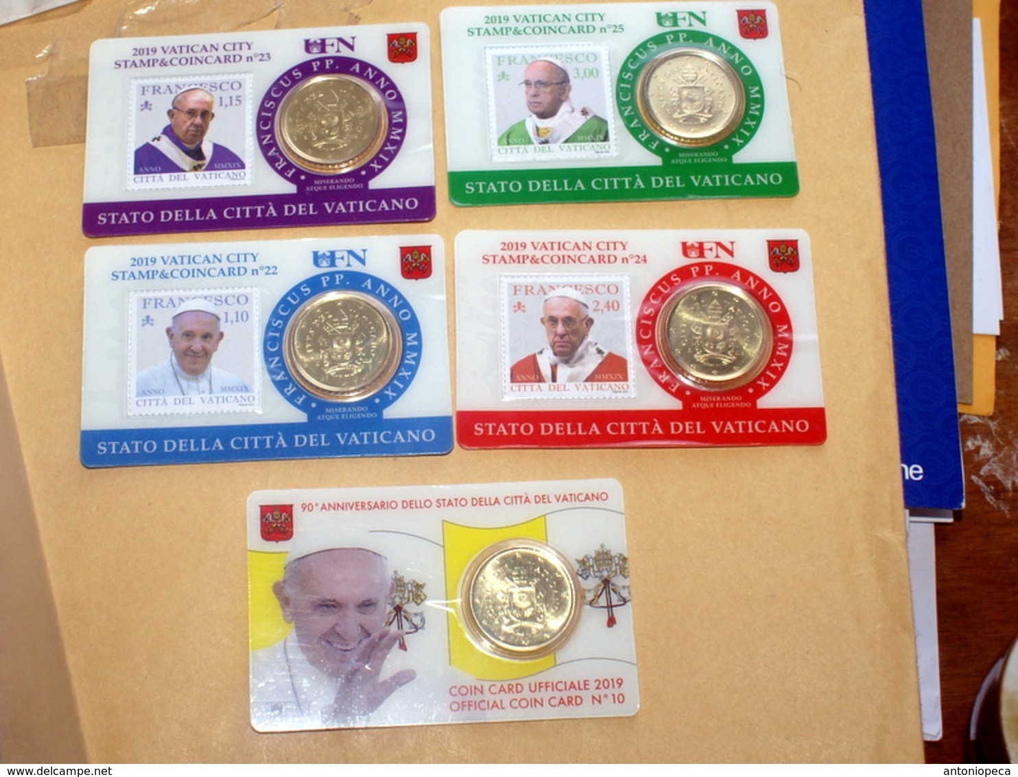 VATICAN 2019, THE STAMPS & COIN CARDS COMPLETE SET AND THE 2019 COINCARD N.10 - Vatican