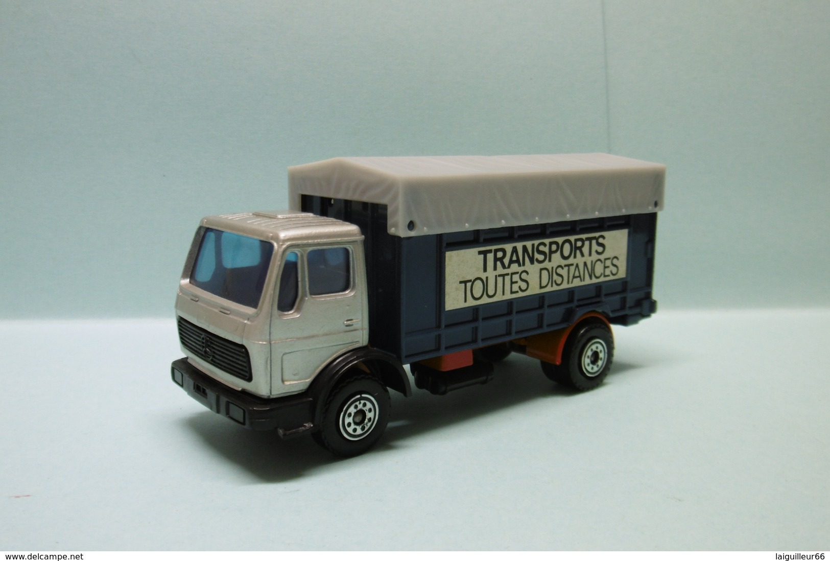 Solido - CAMION BACHE MERCEDES 1217 K/32 Transports Toutes Distances Réf. 384 1/55 - Trucks, Buses & Construction