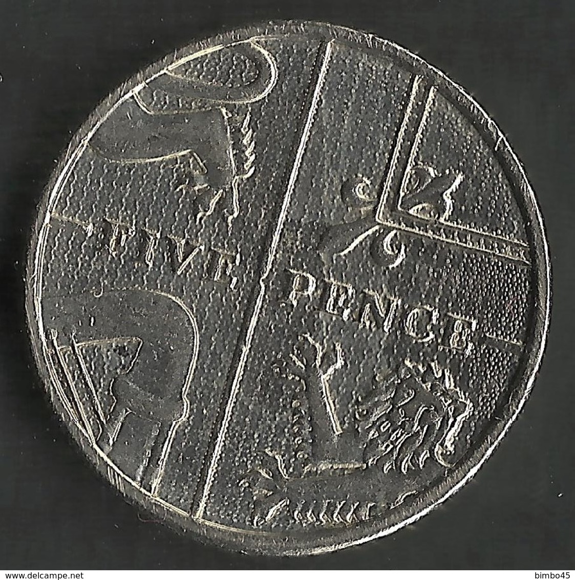 ERROR --FIVE PENCE--2012--ELIZABETH II--Nickel Plated Steel - 5 Pence & 5 New Pence