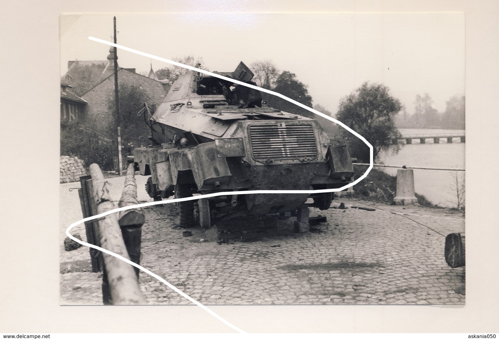 JL 1 Wehrmacht SdKfz Blindé Allemand à 8 Roues Détruit En Mai 40 Sur La Meuse Repro - 1939-45