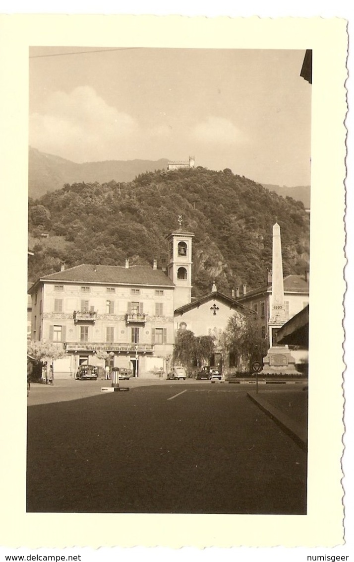 SUISSE  --  TESSIN  -  Bellinzona  - En Haut Château Unterwalden ( Photo: Format 11.5 X 7.5 ) - Places