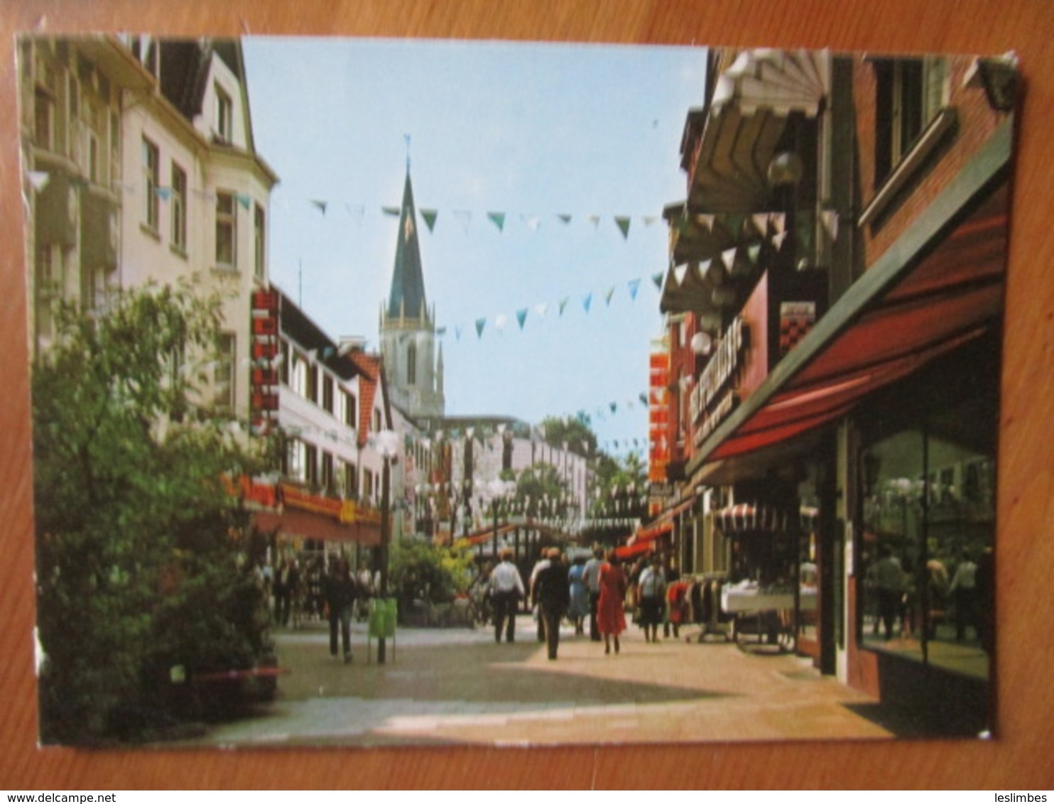 4830 Gutersloh. Fussgangerzone Berliner Strasse Mit Martin Luther Kirche - Guetersloh