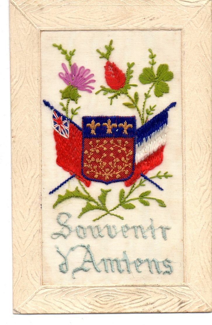 Souvenir D Amiens Carte Brodee - Amiens