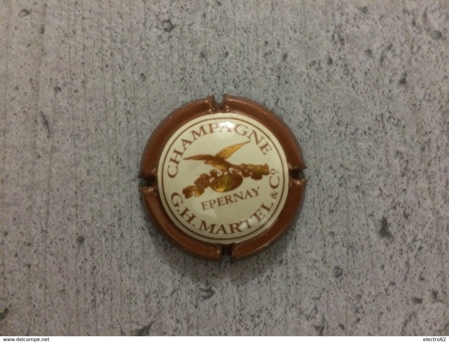 Capsule Cap's De Champagne Martel GH Marron - Epernay - Martel GH