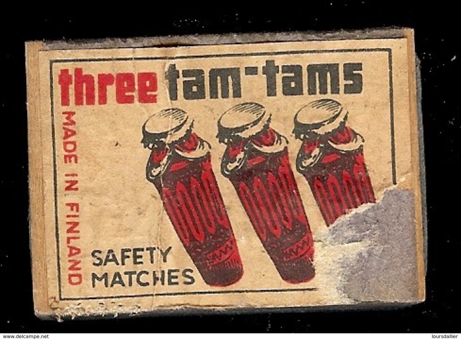 Boite D'allumettes THREE TAM TAMS FINLANDE  VIDE 1 - Boites D'allumettes