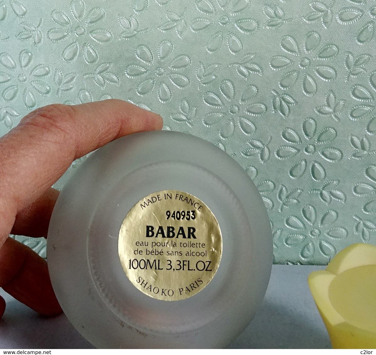 Ancien  Flacon Avec Bouchon (non Spray) "BABAR" Eau De Toilette Pour Bébé Sans Alcool 100 Ml VIDE - Flacons (vides)