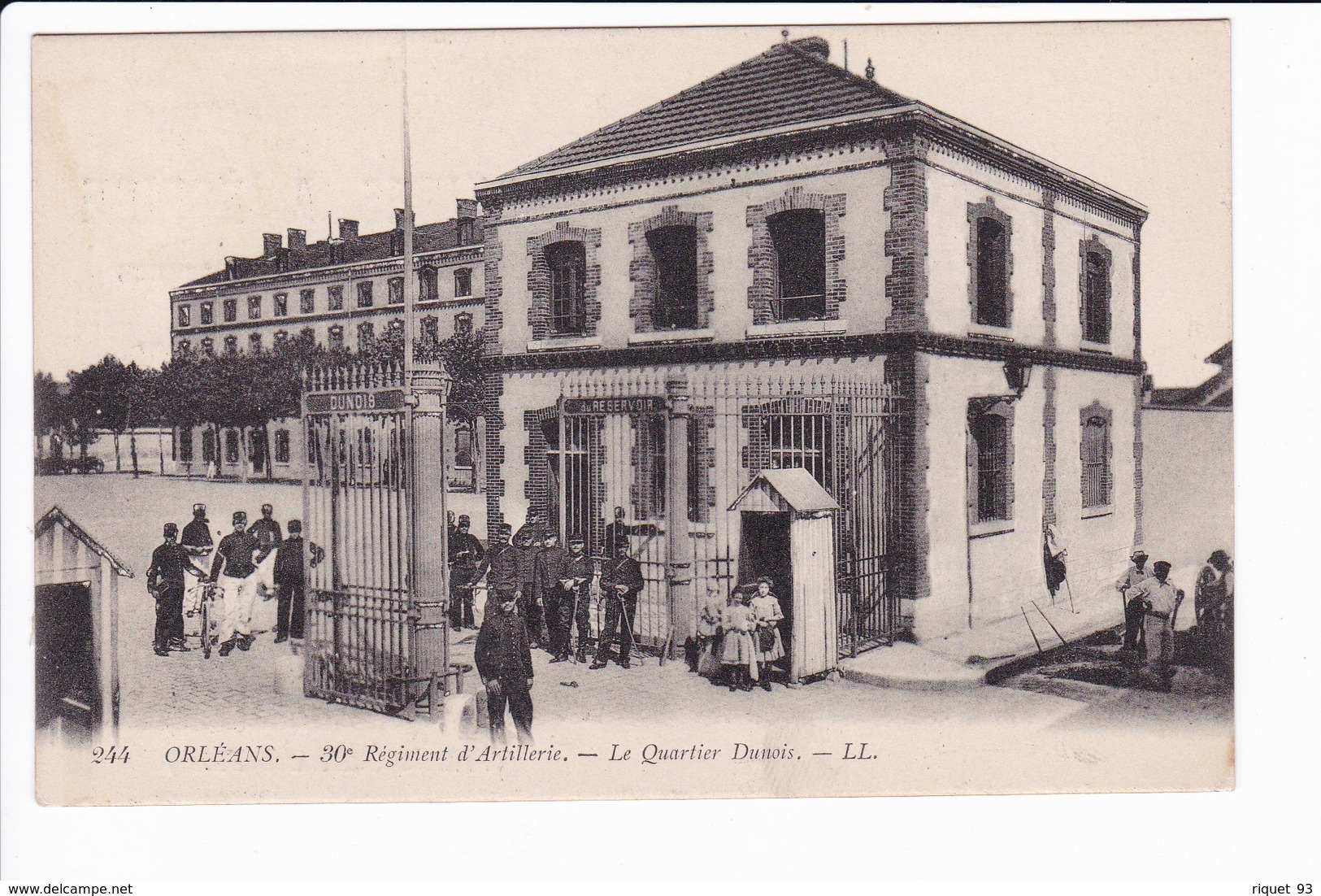 244 - ORLÉANS - 30ème Régiment D'artillerie - Le Quartier Dunois - Publicité Machines à écrire G. PORTEL - Orleans