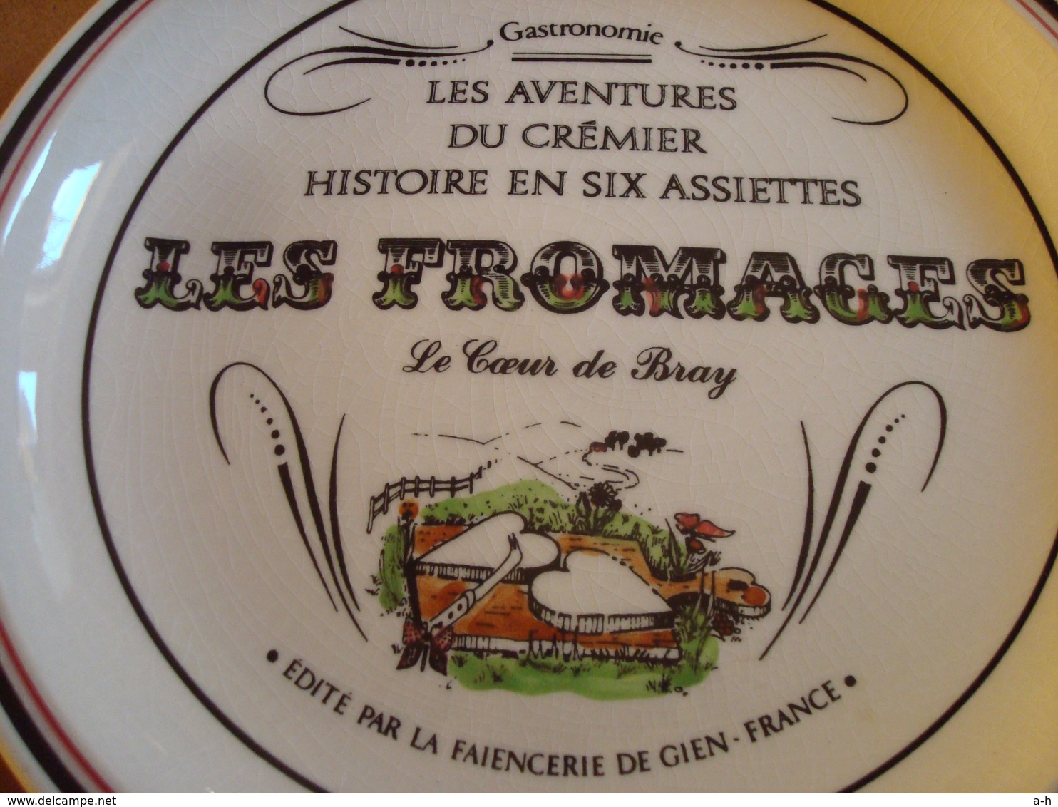 Ensemble Assiettes à Fromage En Fâience De Gien ,plateau + 2 Couteaux - Gien (FRA)