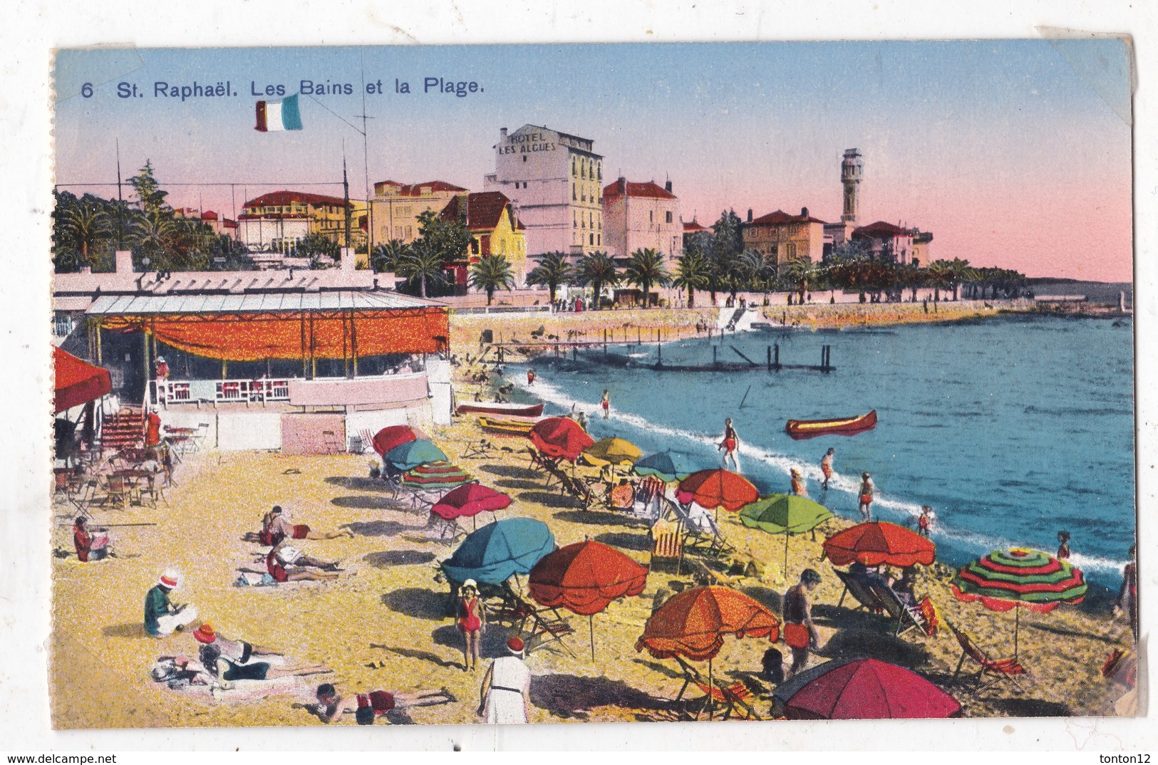 Carte Postale  Saint Raphael Les Bains Et La Plage - Saint-Raphaël