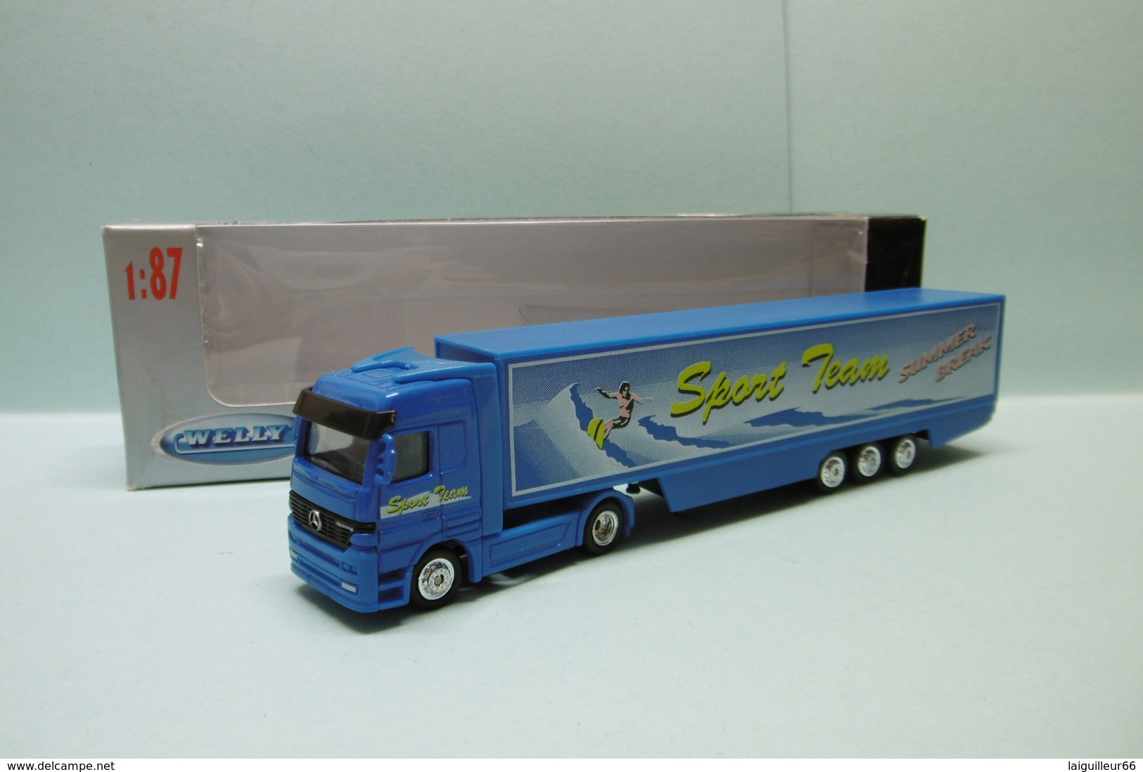 Welly - Semi-remorque MERCEDES-BENZ ACTROS Camion Sport Team Réf. 72130W Neuf NBO HO 1/87 - Véhicules Routiers