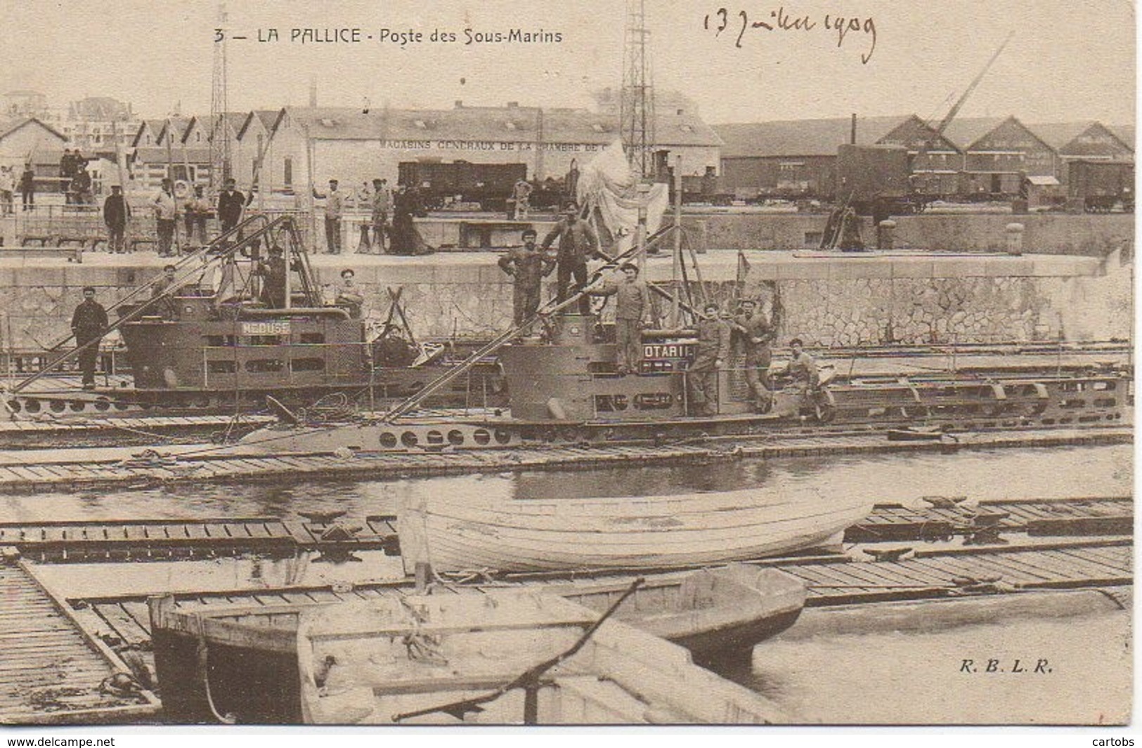 LA PALLICE  Poste Des Sous-Marins : "l'Otarie" Et "Méduse" - Sous-marins