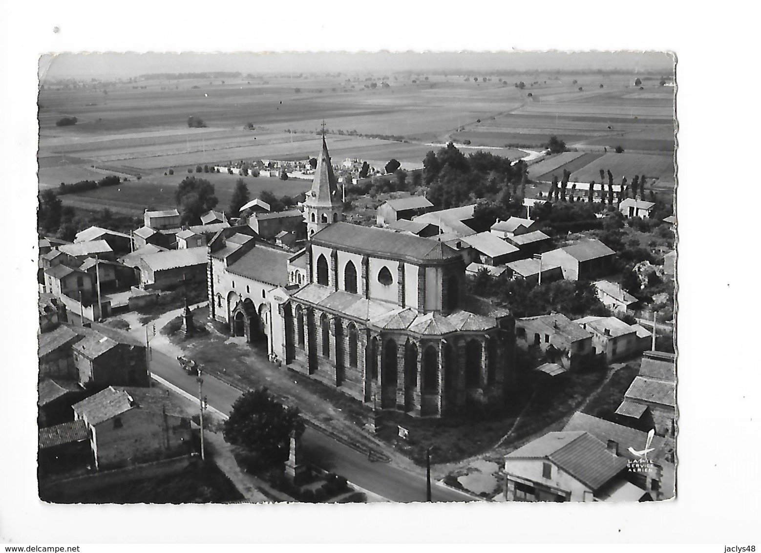 ENNEZAT  (cpsm 63)  L'Eglise   -  L 1 - Ennezat