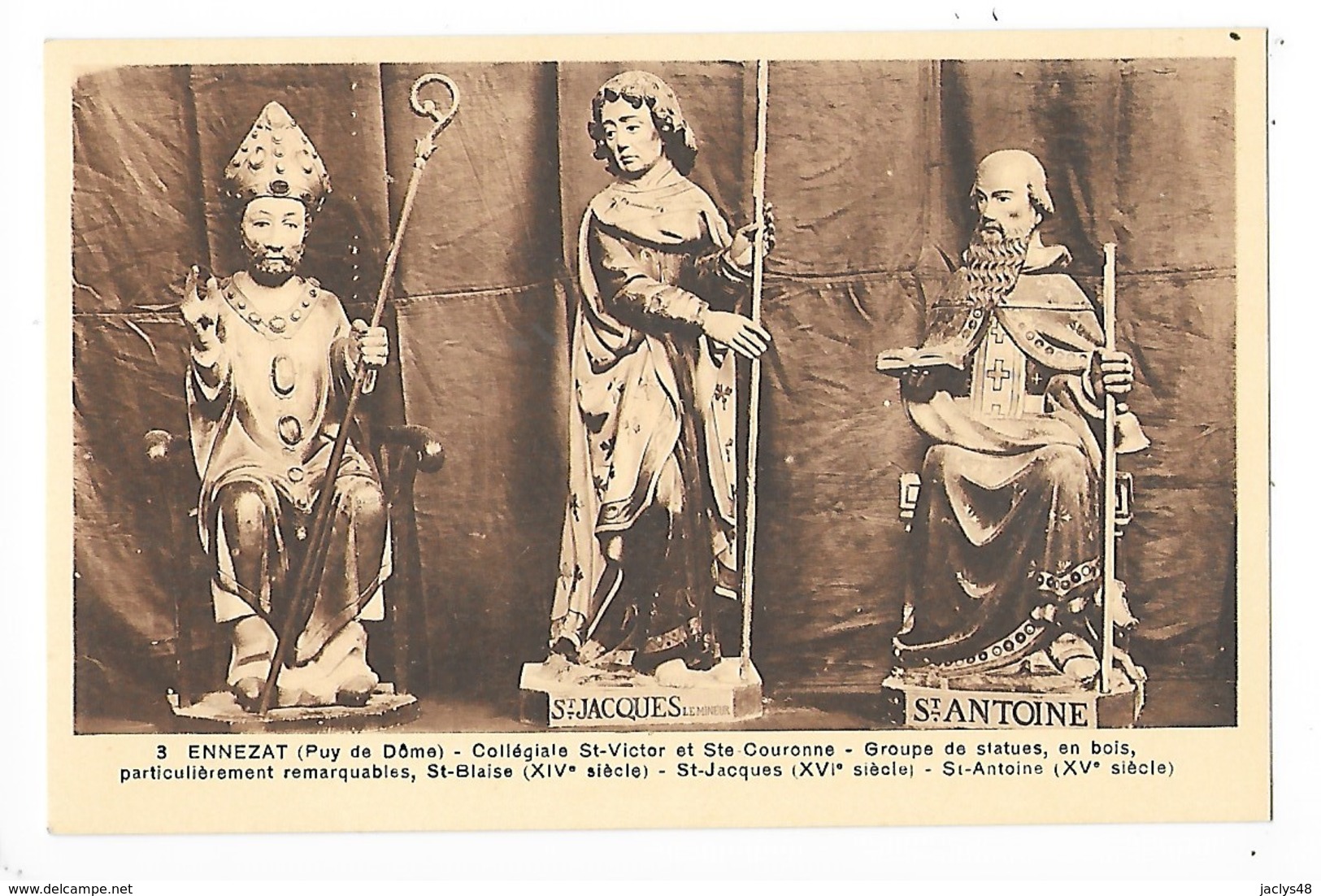 ENNEZAT  (cpa 63)  Collégiale St-Victor Et Ste Couronne, Groupe De Statues En Bois   -  L 1 - Ennezat