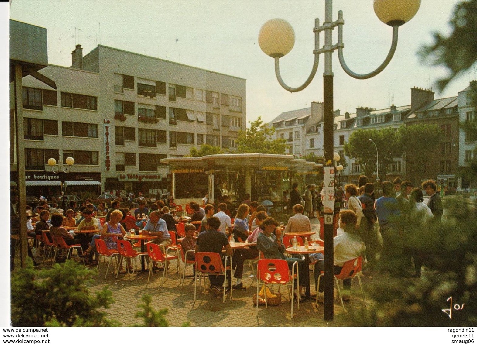 56 - LORIENT - LA PLACE ARISTIDE BRIAND - Lorient