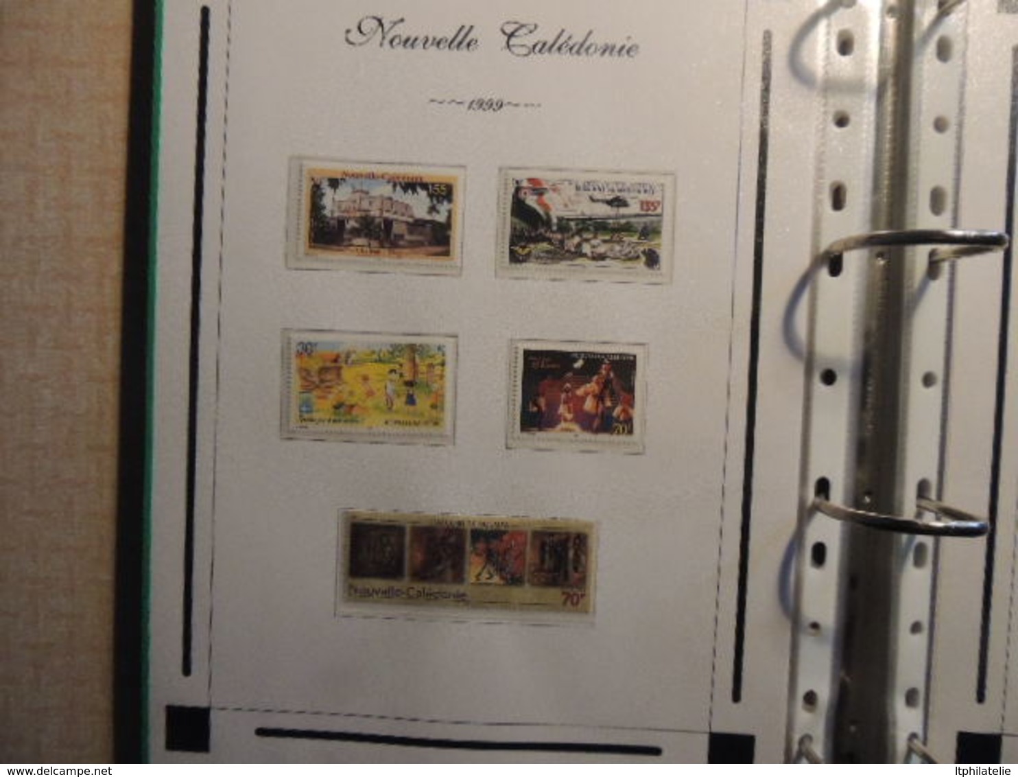 *AFFAIRE *  NOUVELLE CALEDONIE  1997 A 2005  PRESENTATION PARFAITE  TIMBRES  BLOCS  BEL ENSEMBLE FORTE FACIALE