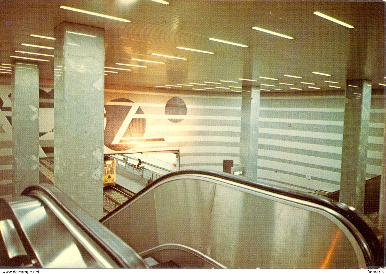 Belgique - Bruxelles - Le Métro - Ligne 5 - Station Diamant - Ministère Des Communications Nº 6 - - Public Transport (underground)