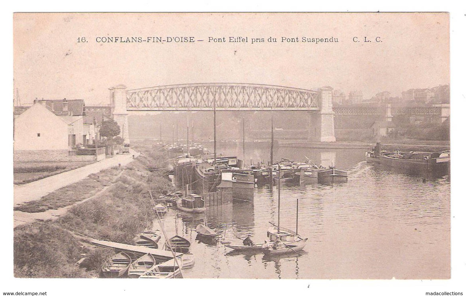 Péniches à Conflans Fin D'Oise (78) Pont Eiffel Pris Du Pont Suspendu - Péniches