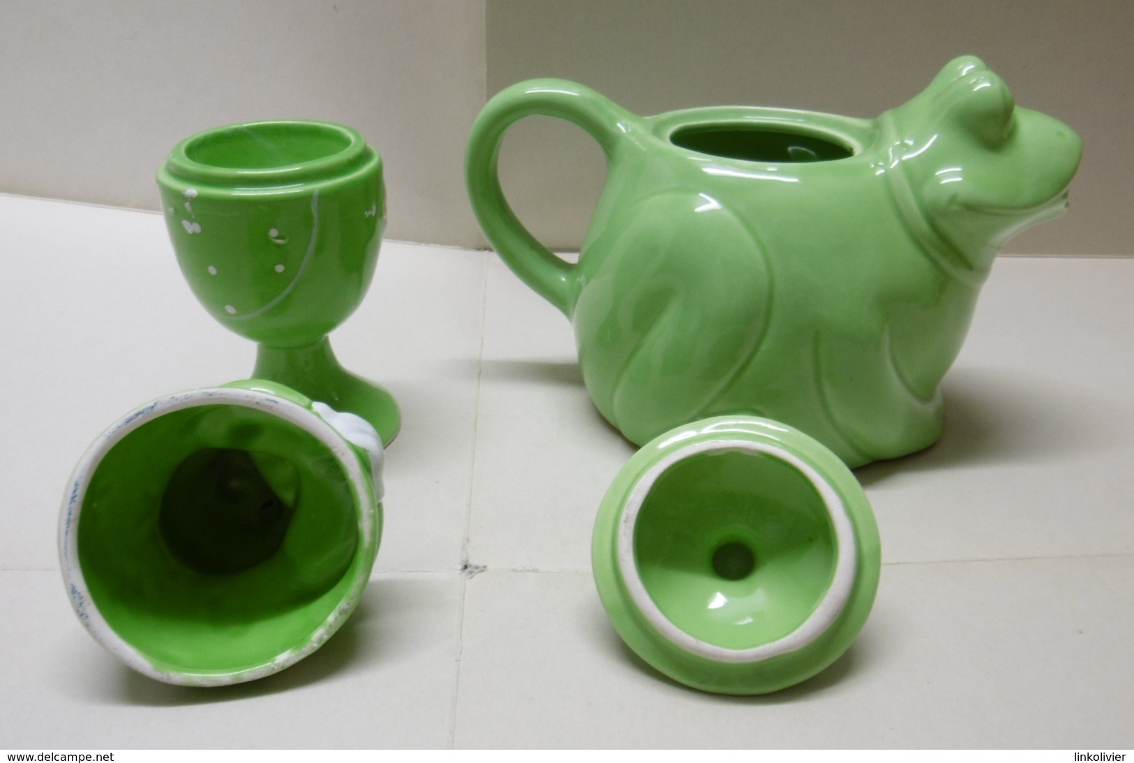 THEIERE Ou CAFETIERE + COQUETIER GRENOUILLES  - Animaux Grenouille - Teapots