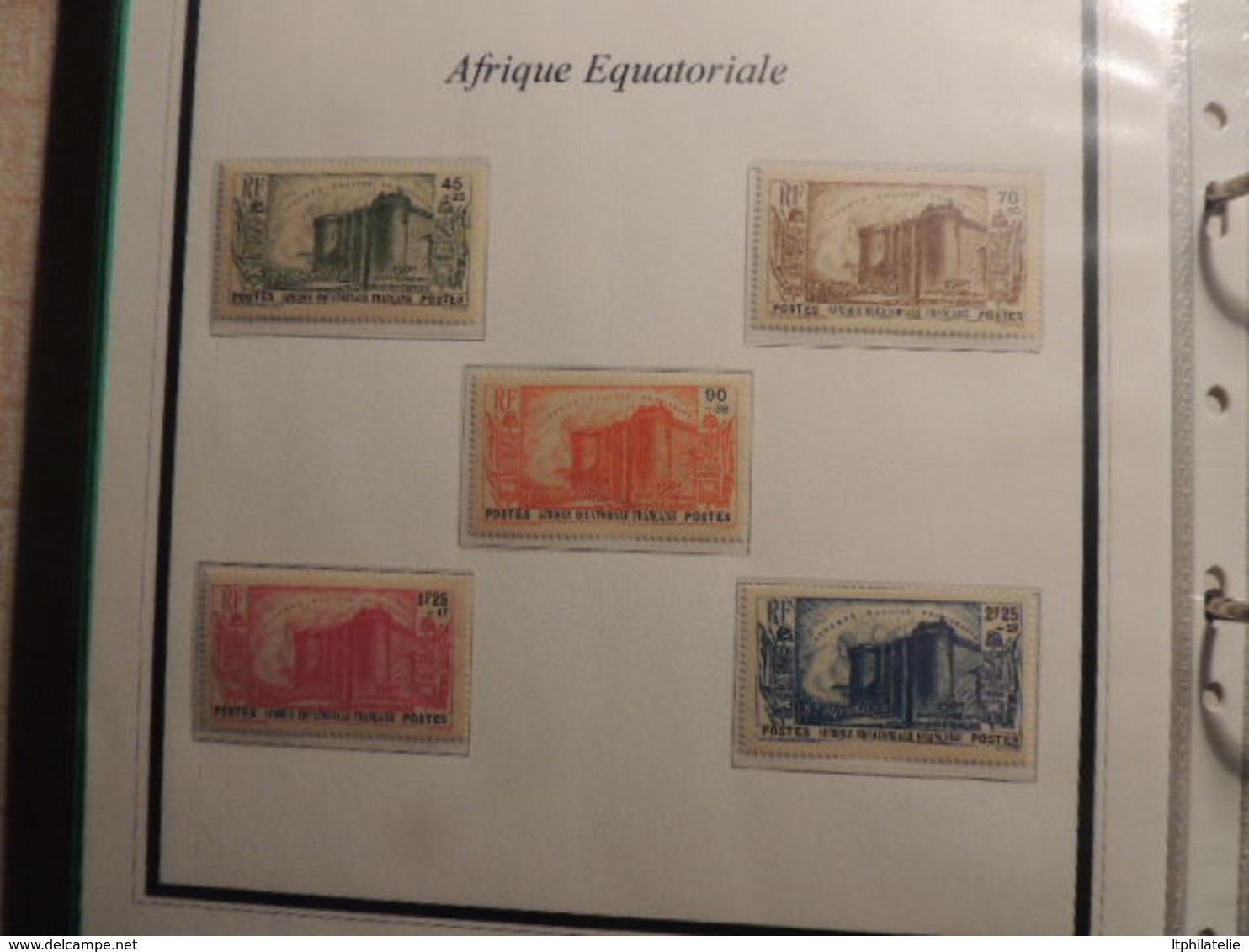 *AFFAIRE * COLONIES FRANCAISE   BELLE PRESENTATION NEUFS TIMBRES  BLOCS ETAT PARFAIT    FEUILLETS EXPO 1937    32PHOTOS