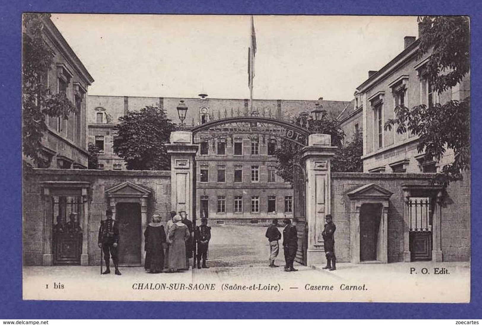 CHALON SUR SAONE Caserne Carnot Du Monde Devant (TTB état) AC289 - Chalon Sur Saone