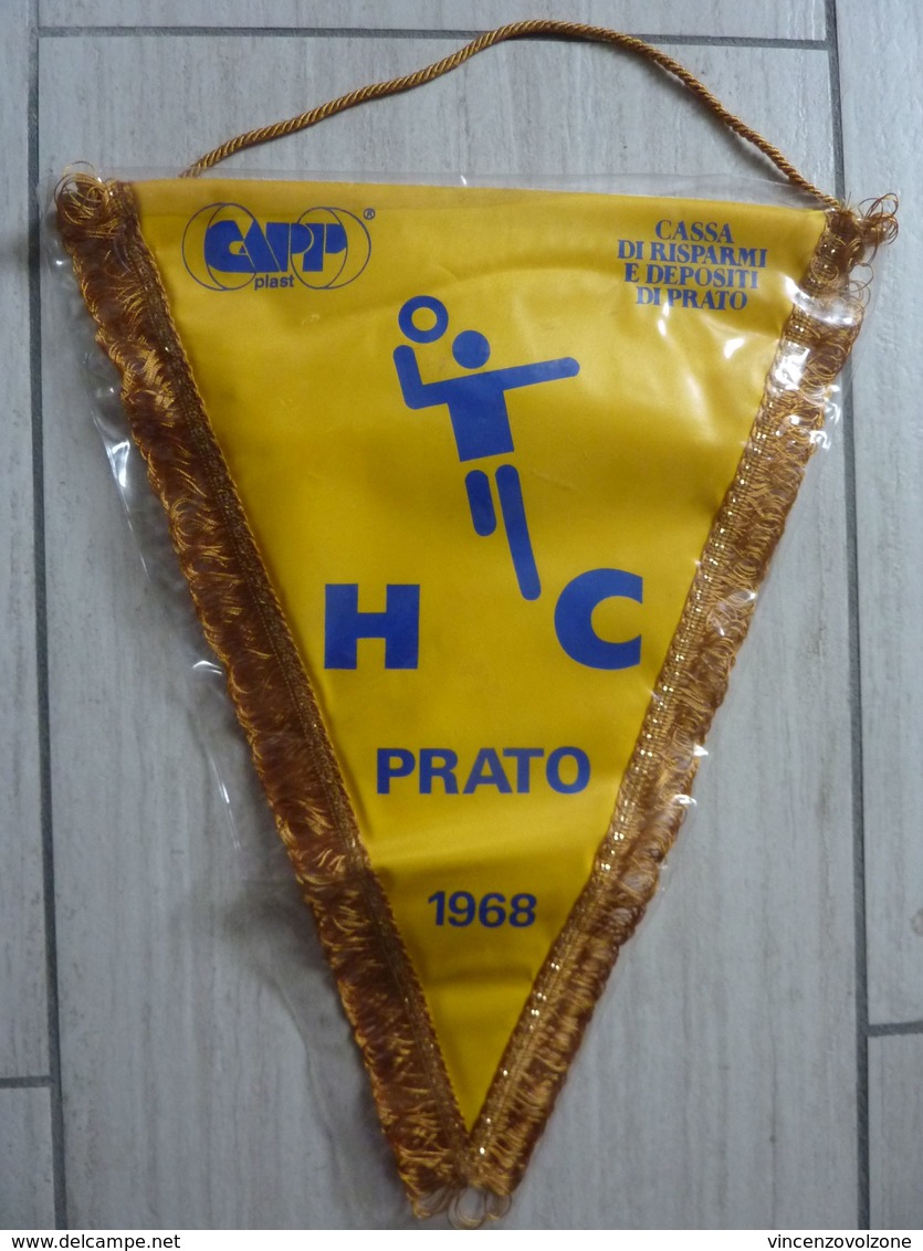 Grande Gagliardetto "HC PRATO  1968" - Handball