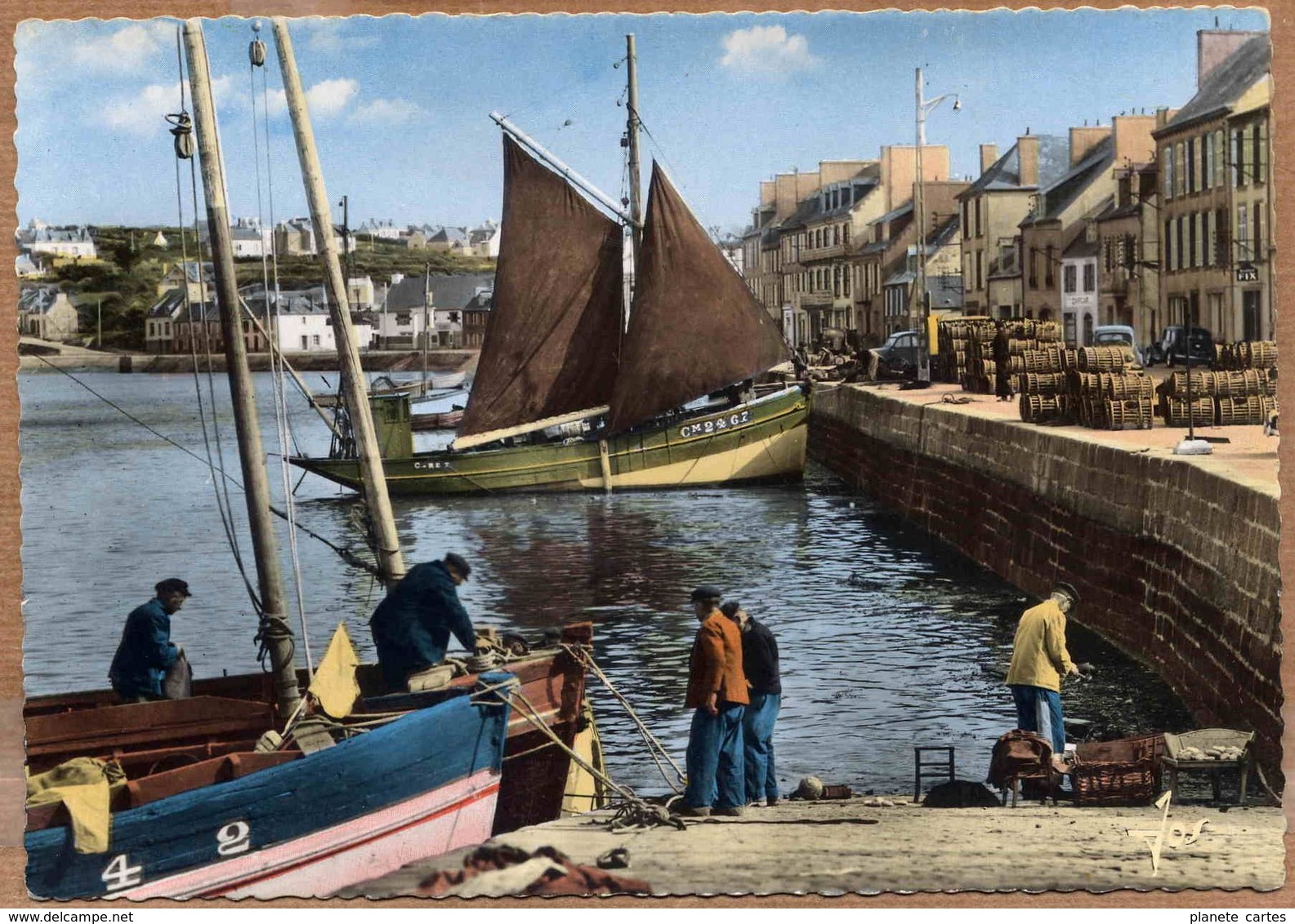 29 / CAMARET - Quais Du Port De Pêche (animés) - Années 50-60 - Camaret-sur-Mer