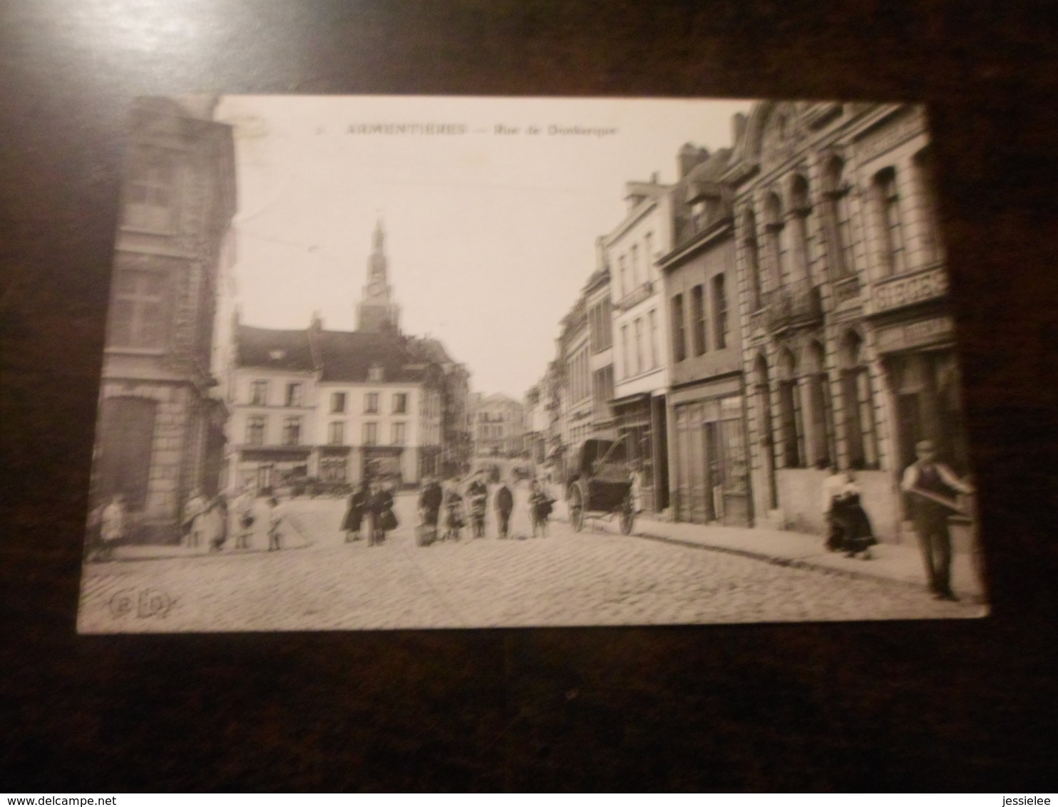 CPA ANIMEE - ARMENTIERES - RUE DE DUNKERQUE - COMMERCES - Verkopers