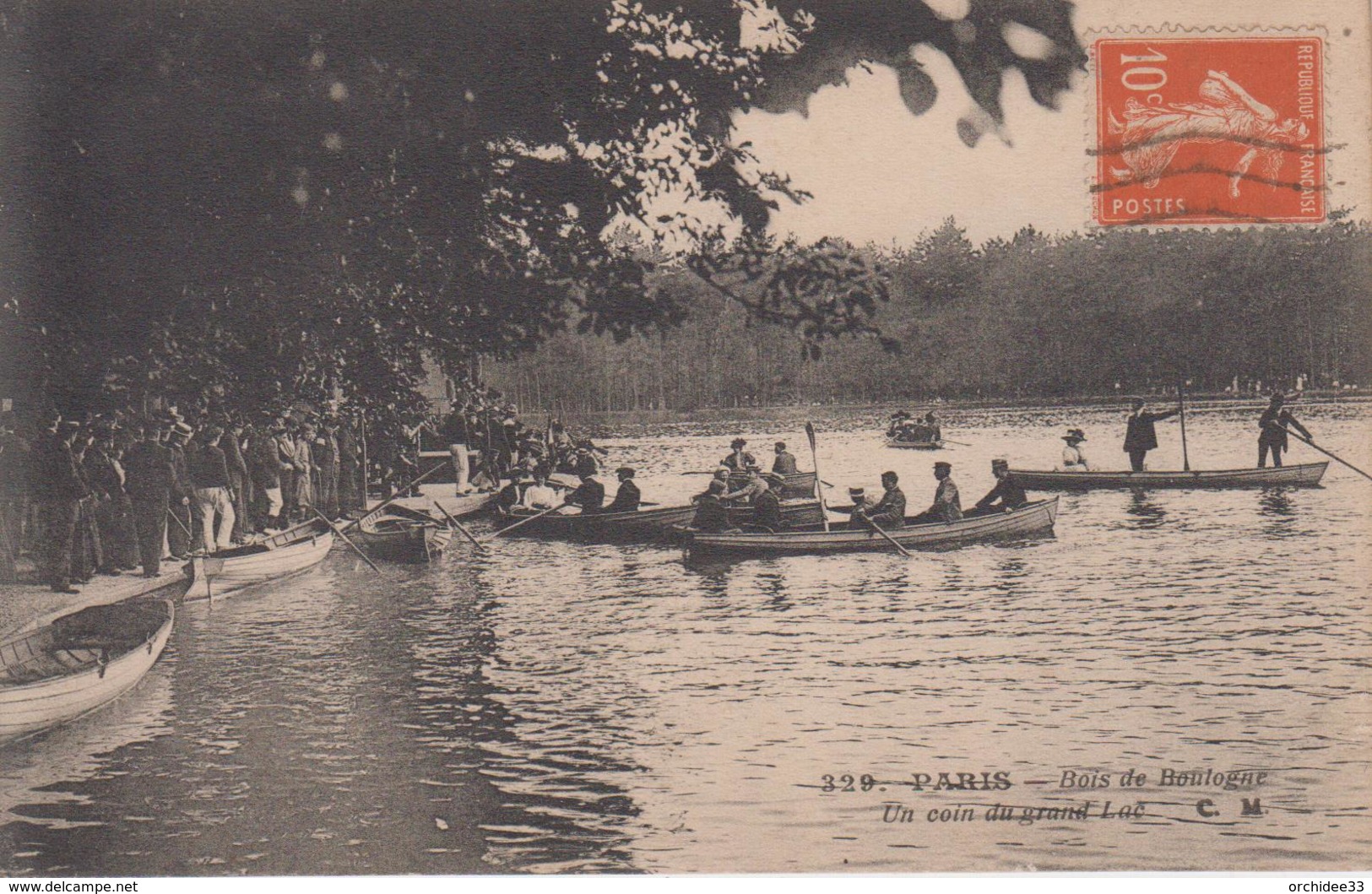 CPA Paris - Bois De Boulogne - Un Coin Du Grand Lac (avec Jolie Animation, Canots, Canotage) - Parken, Tuinen