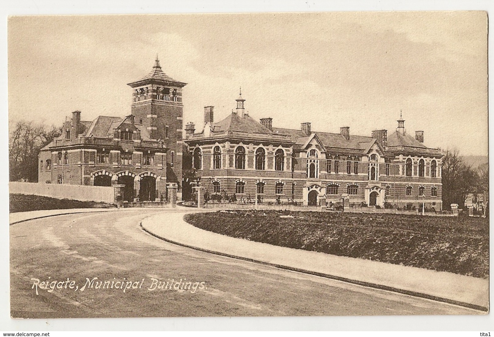 S7401 - Reigate, Municipal Buildings - Surrey