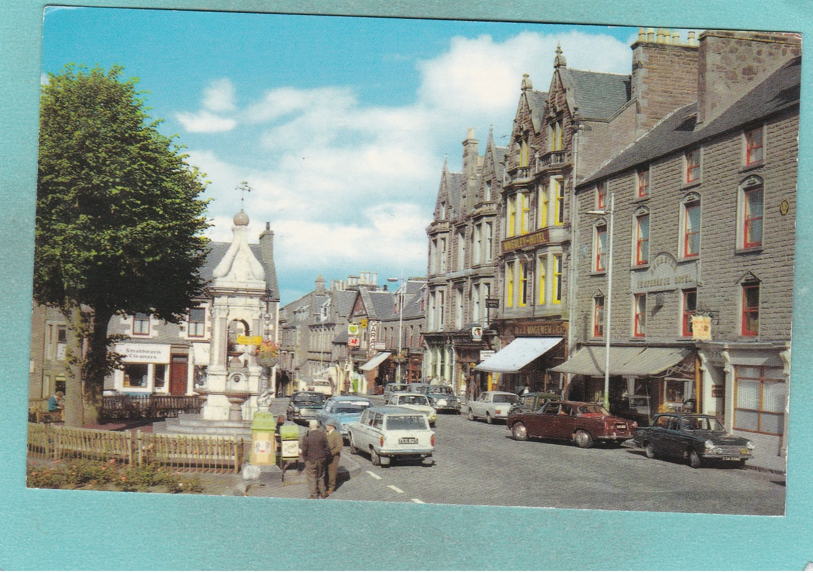 Old Small Post Card Of James Square,Crieff, Perth And Kinross,N66. - Other & Unclassified