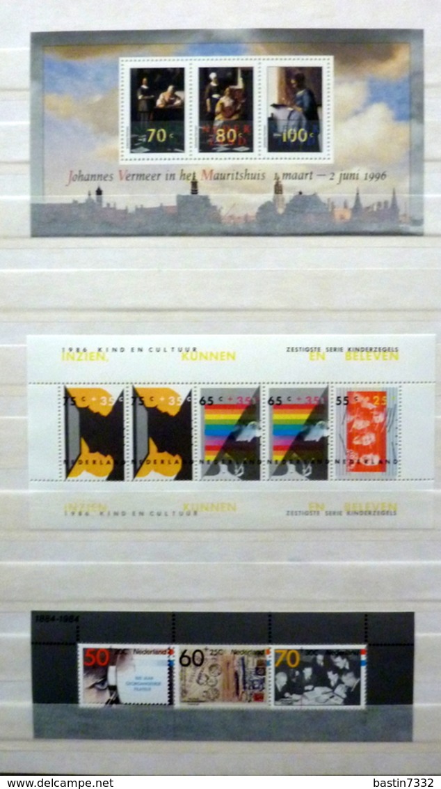 Netherlands collection yearsets(1982-1989) + stockbook MNH/Postfris/Neuf sans charniere