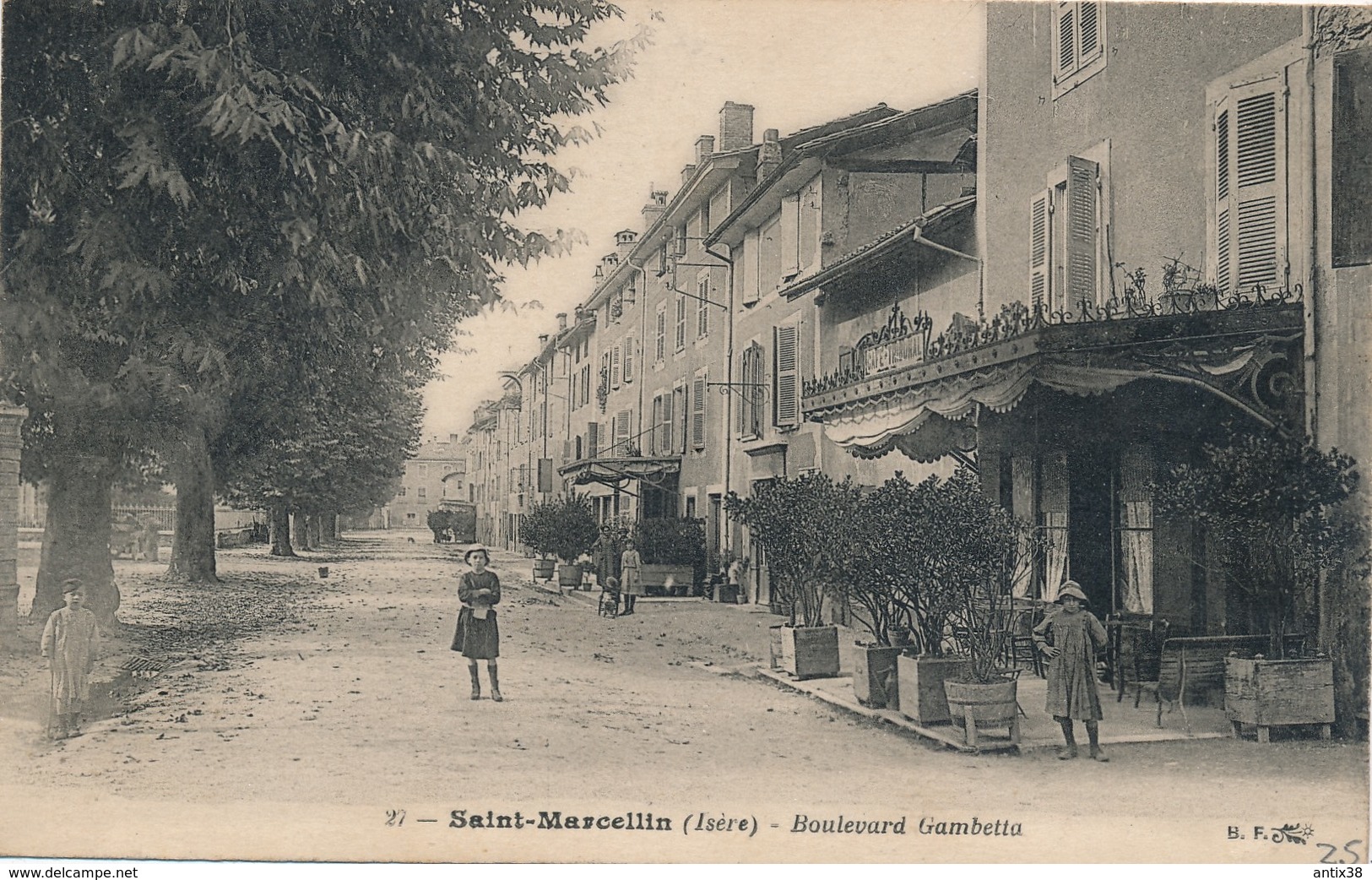 I78 - 38 - SAINT-MARCELLIN - Isère - Boulevard Gambetta - Saint-Marcellin
