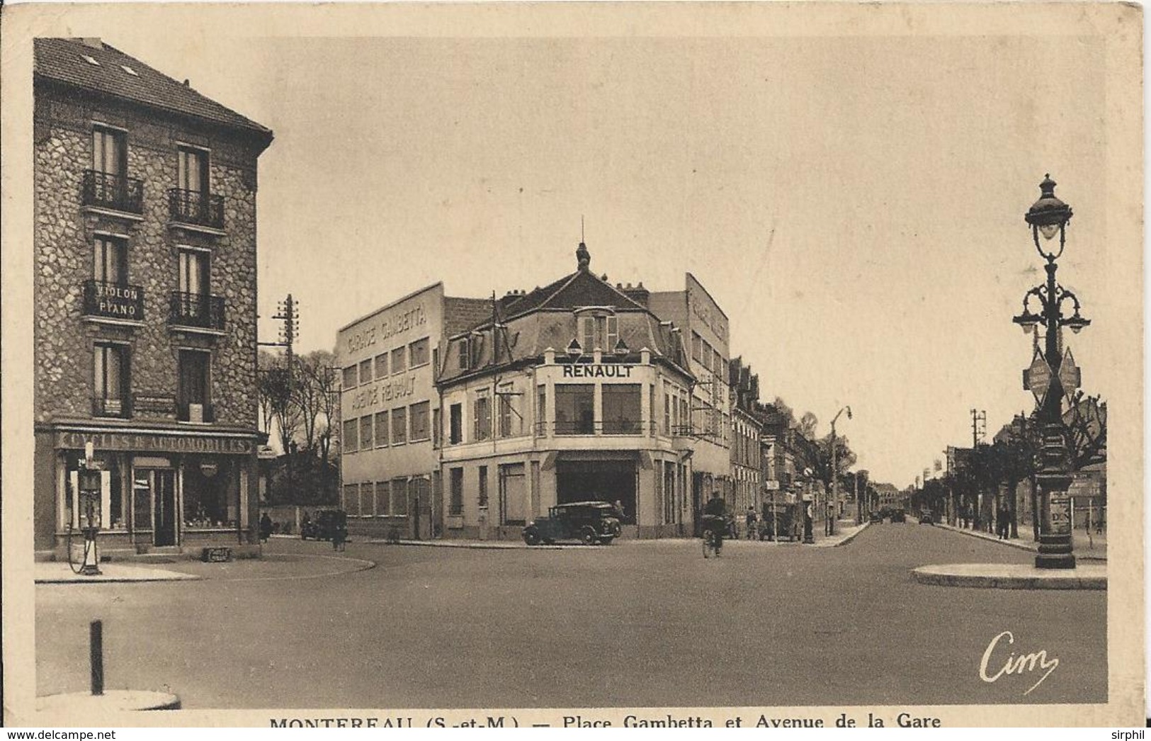 Carte Postale Ancienne De Montereau Carte Postale Ancienne De Montereau Place Gambetta Et L'Avenue De La Gare - Montereau