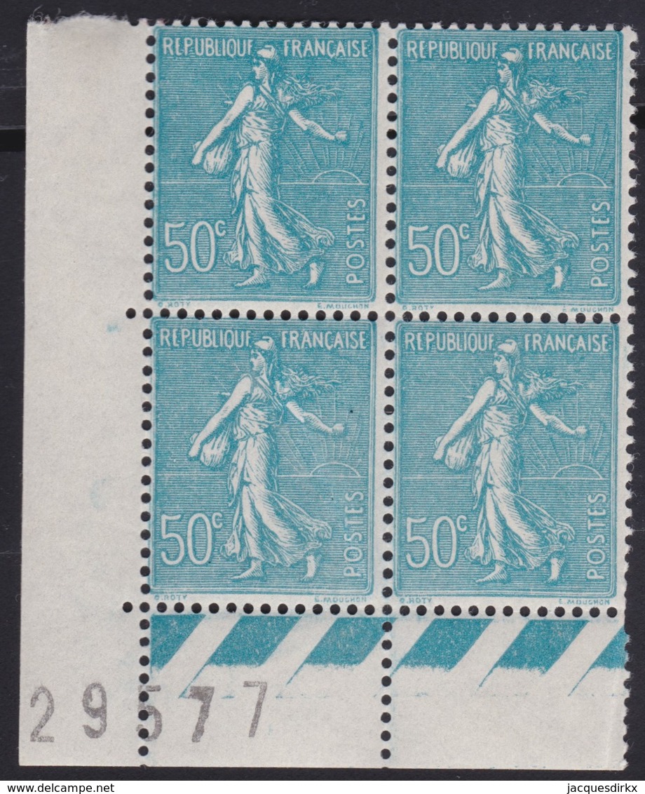 France  .   Yvert    .   362  Bloc De 4     .   **  .    Neuf  SANS  Charniere  .   /   .    MNH - Unused Stamps