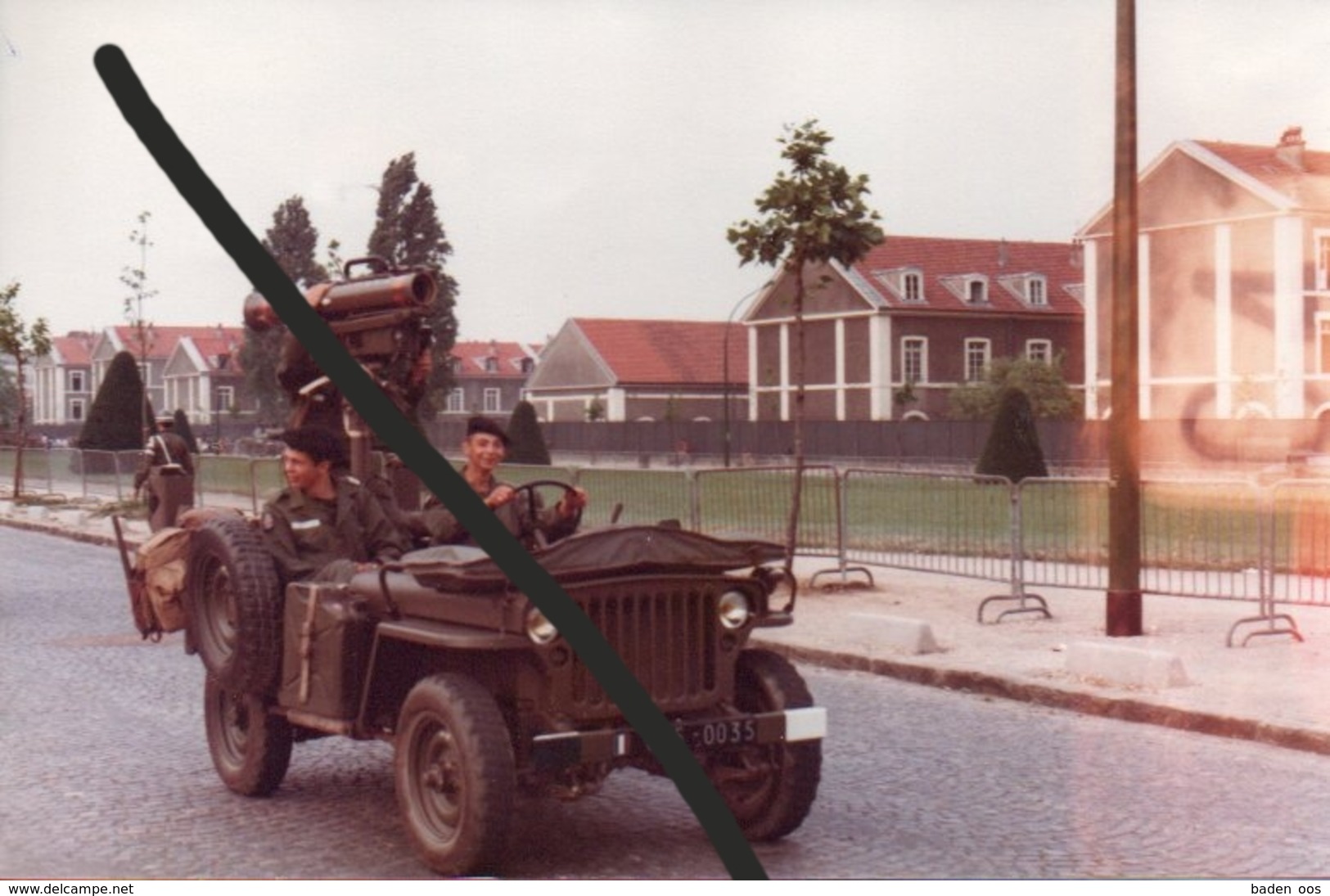 Vincennes - Ce Soir L'Armée Juin 1978 Mise En Place (1) Jeep Milan - Documents