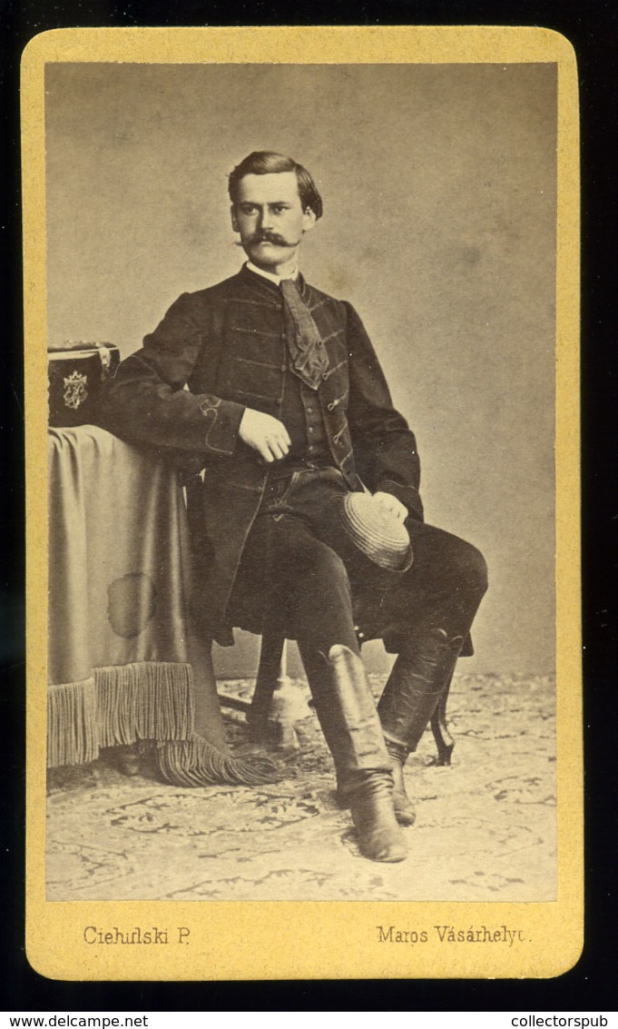 MAROSVÁSÁRHELY  1875. Cca. CHIEULSKI : Ismeretlen Férfi , Visit Fotó, Műtermes Verso - Autres & Non Classés
