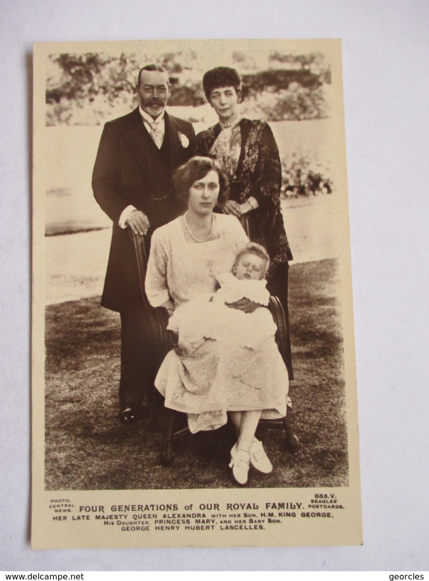 FOUR GENERATIONS OF OUR  ROYAL FAMILY     CARTE PHOTO               TTB - Hommes Politiques & Militaires