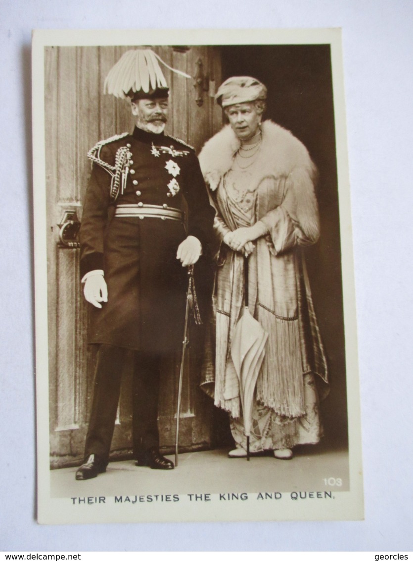 THEIR  MAJESTIES THE KING AND QUEEN             CARTE PHOTO           TTB - Hommes Politiques & Militaires