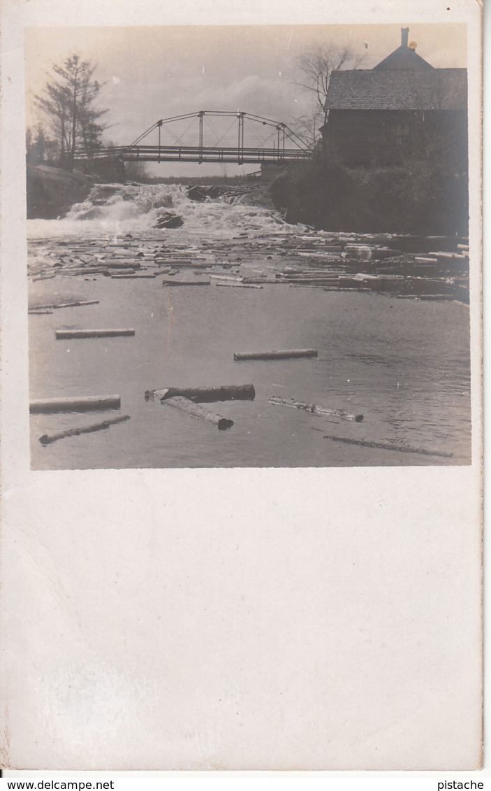 To Identify Real Photo Véritable - (?) Kingsey Falls Danville Area - Bridge Logs - Simple Back VG Condition - 2 Scans - Te Identificeren