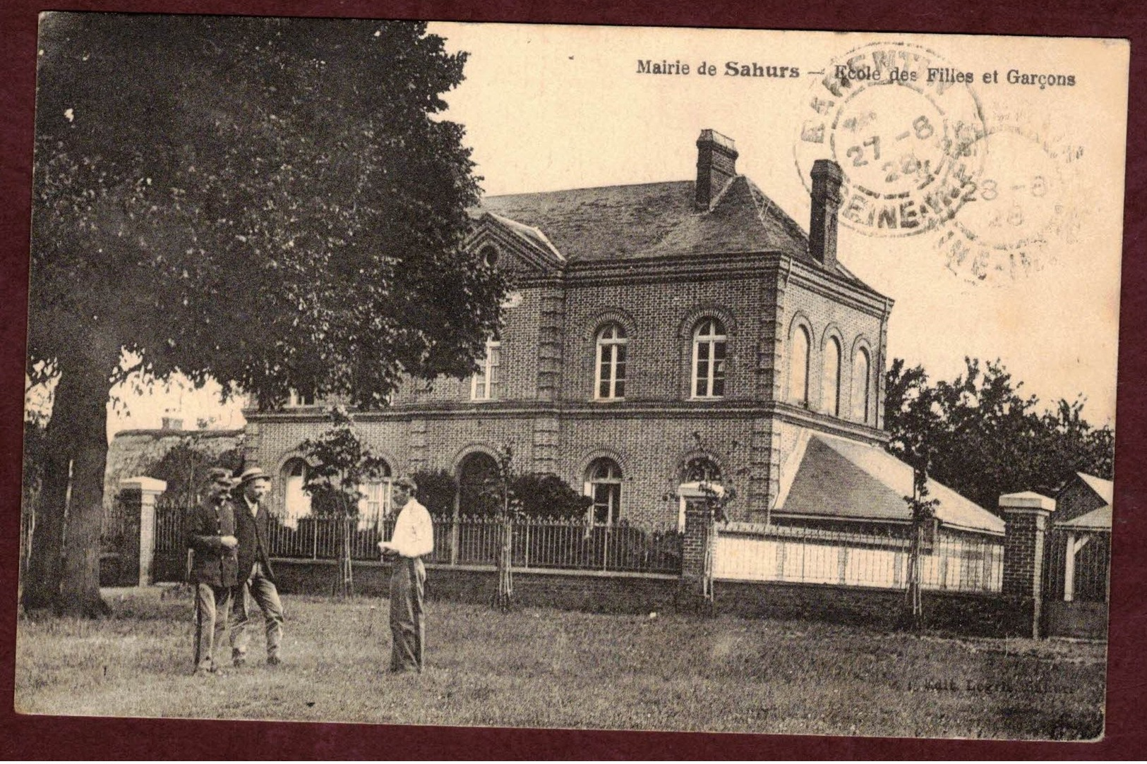 SAHURS Mairie école Des Filles Et Garçons * Seine Maritime 76113 * Sahurs Canton De Canteleu  Cp Animée - Autres & Non Classés