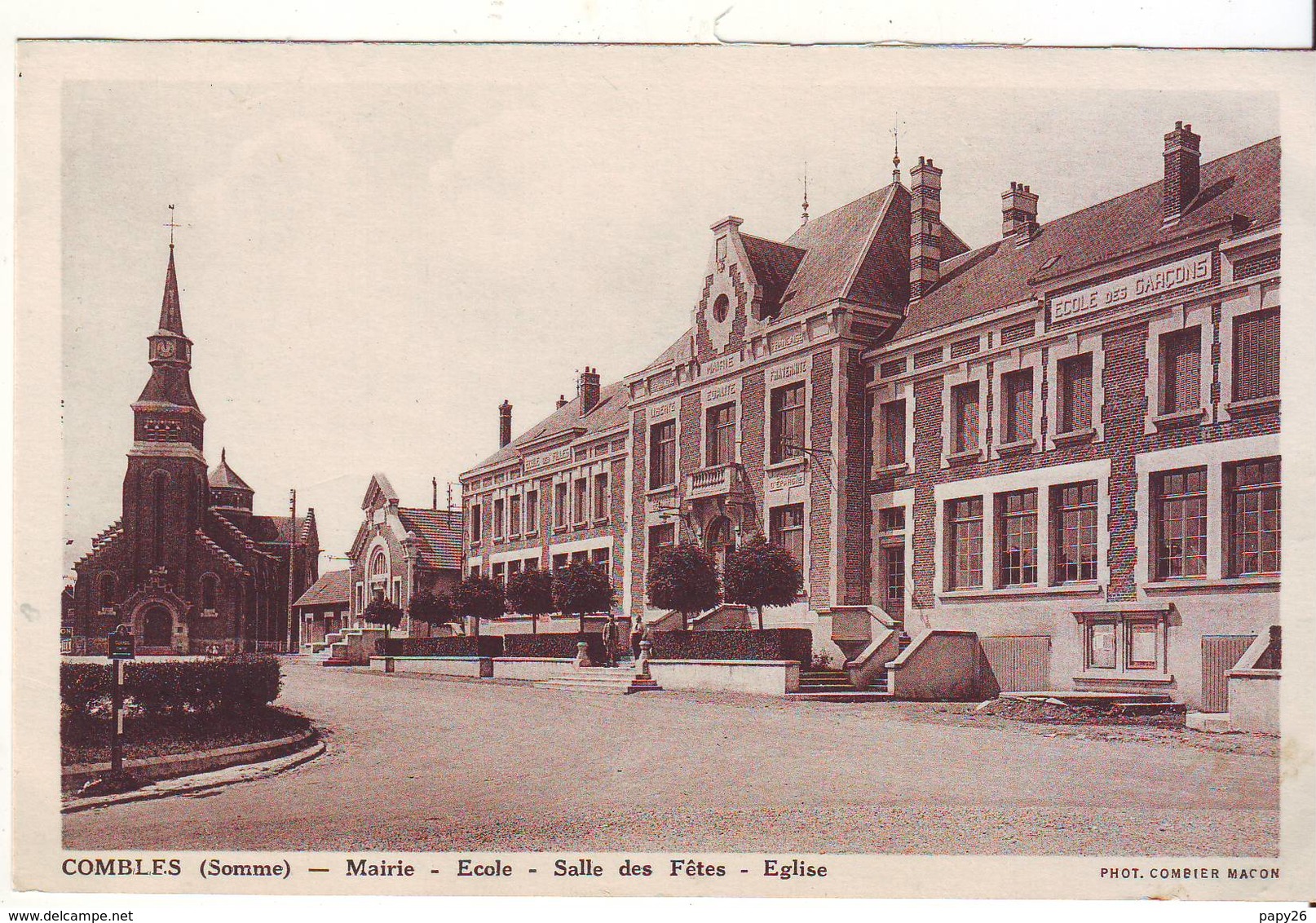 Cpa Combles  Mairie école - Combles