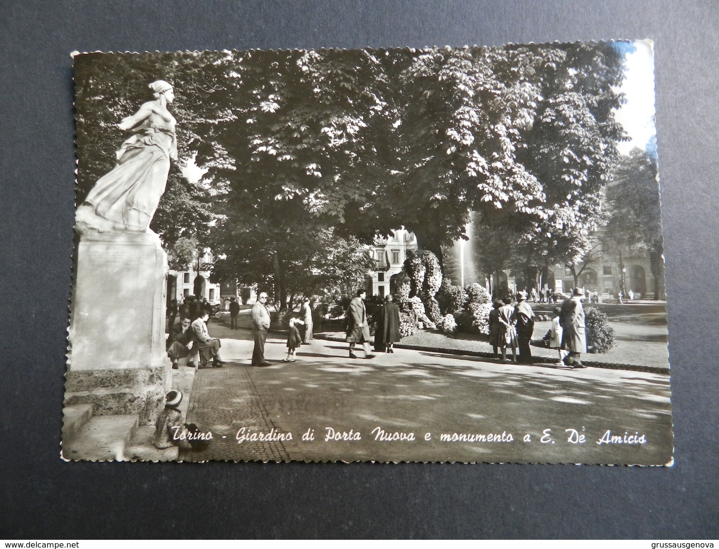 19903) TORINO GIARDINO DI PORTA NUOVA E MONUMENTO DE AMICIS VIAGGIATA - Stazione Porta Nuova