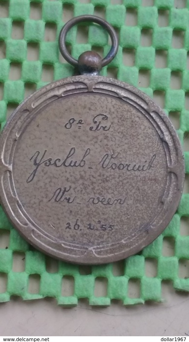 Medaille / Medal - Medaille - 8 E. Pr. Ijsclub Vooruit-Mv. Veen 26-2-1955 - The Netherlands - Autres & Non Classés