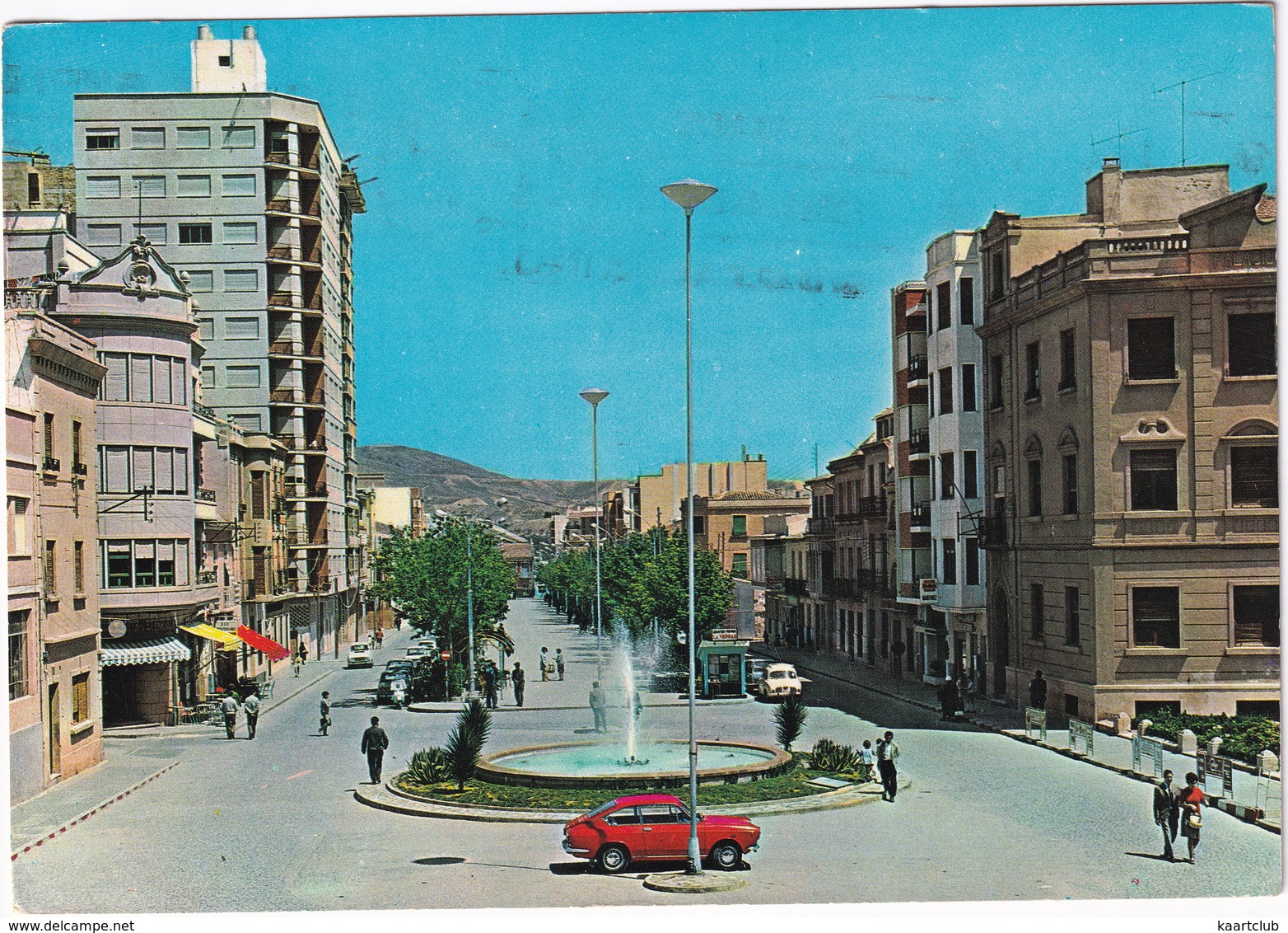 Cieza (Murcia): FIAT-SEAT 850 COUPÉ - Fuente Liminosa Y Paseo Mártires - (Espana/Spain) - Voitures De Tourisme