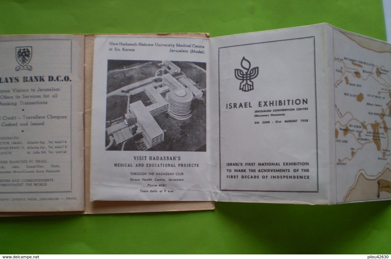 Jérusalem 1958 :map, Str.index, Bus Lines Guide ;explanatory Text; Publicités, Plan Avec Index Rues,places,bus .... - Cultural